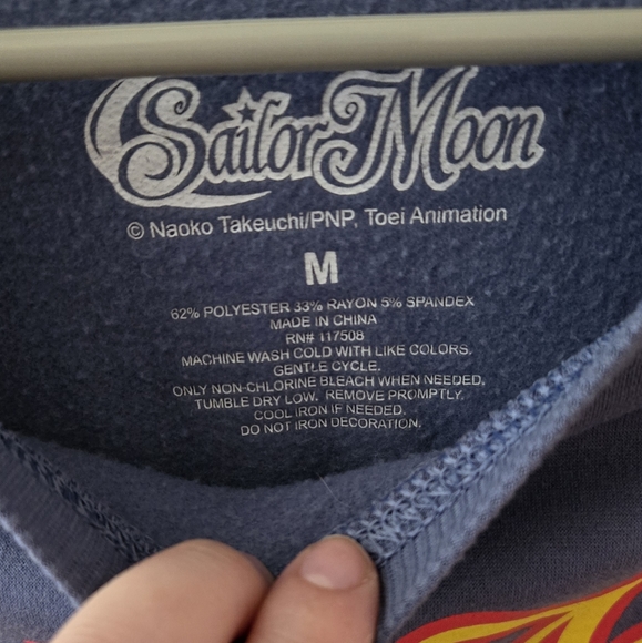 Sailor Moon Sweater - Picture 3 of 3